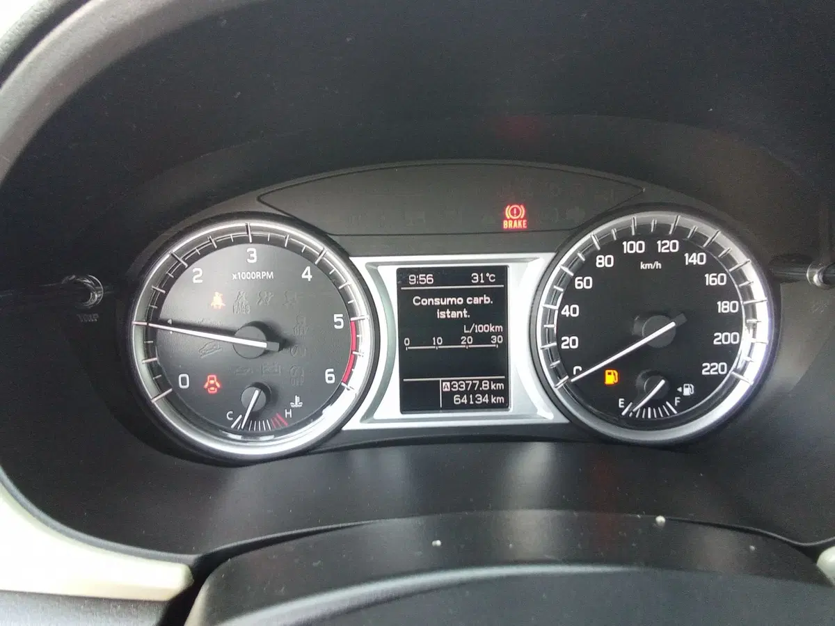 Suzuki Vitara usata a Rimini (17)