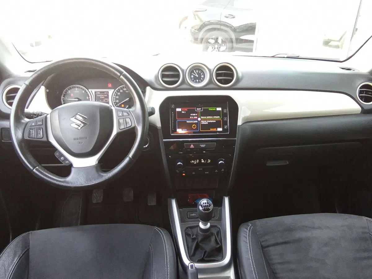 Suzuki Vitara usata a Rimini (18)