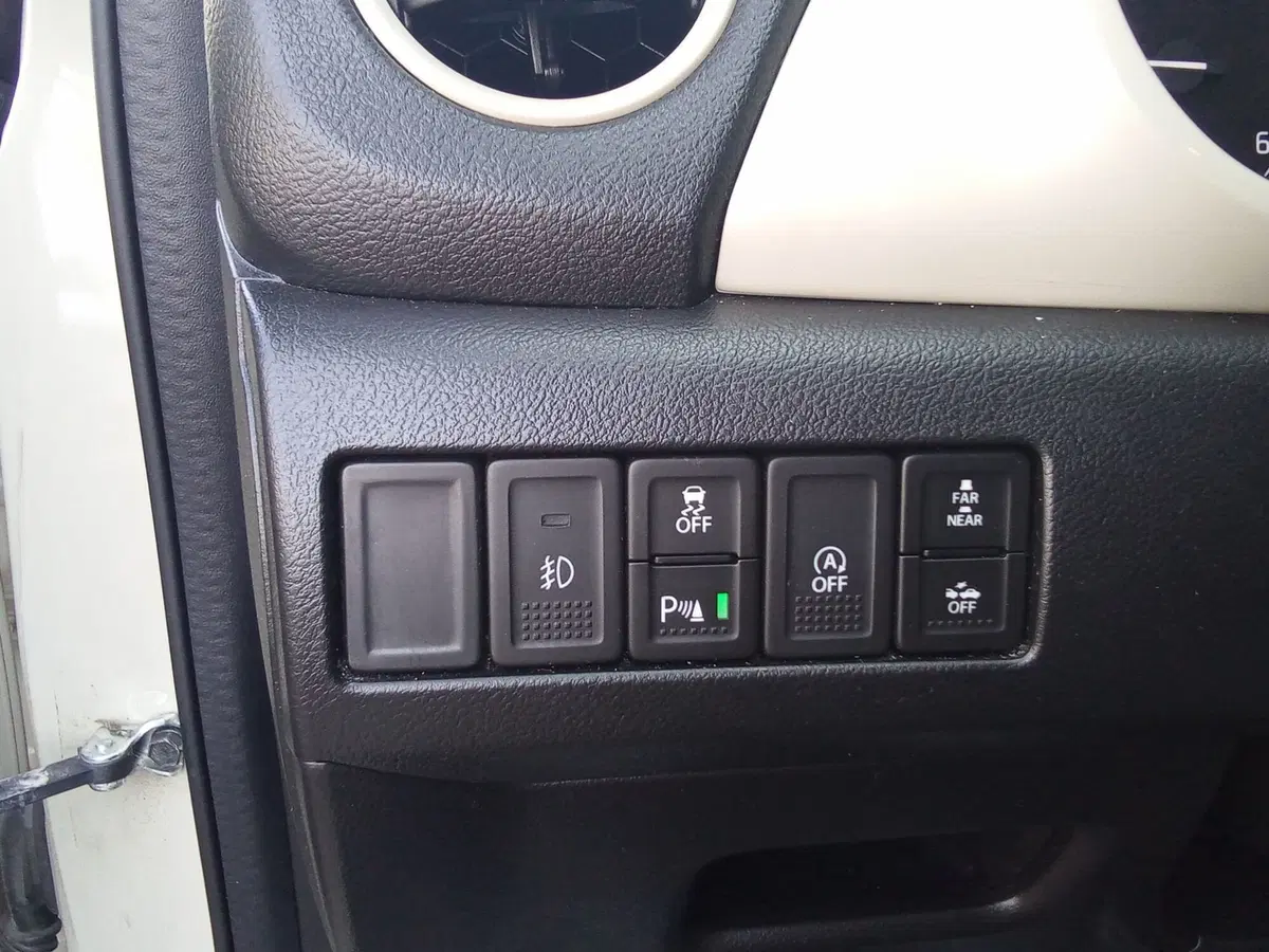 Suzuki Vitara usata a Rimini (9)