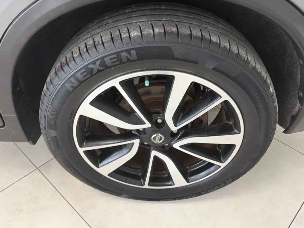 Nissan X-Trail usata a Palermo (5)