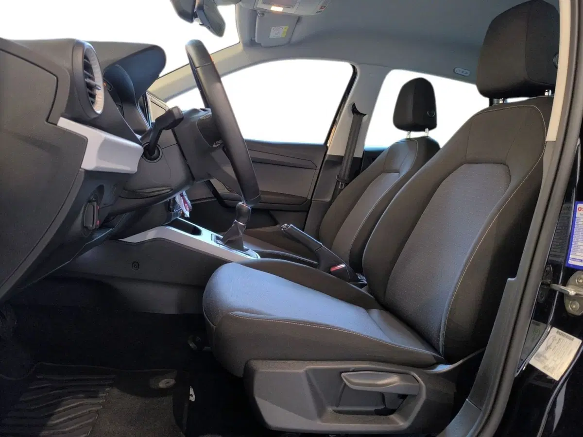 SEAT Arona usata a Udine (8)