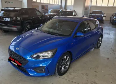 Ford Focus 1.0 EcoBoost 125 CV automatico 5p. ST-Line Co-Pilot del 2019 usata a Orvieto