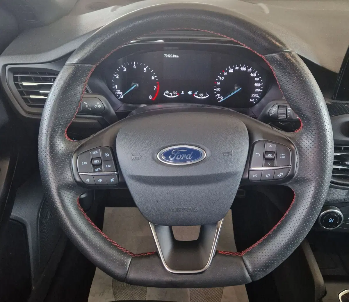 Ford Focus usata a Terni (12)