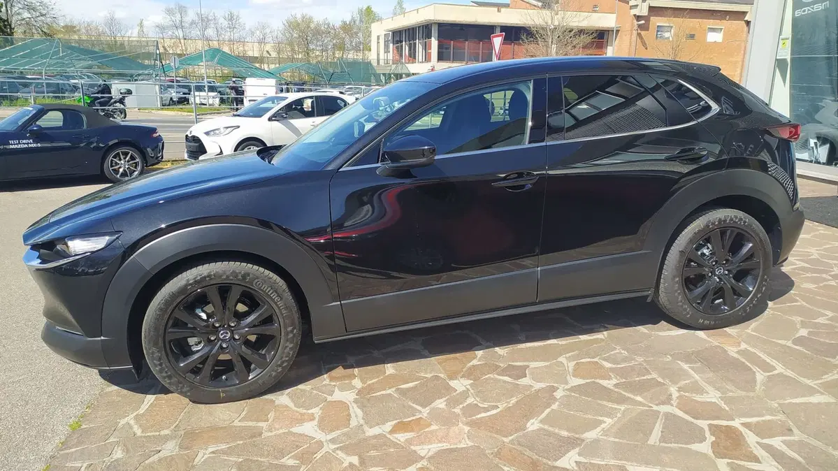Mazda CX-30 nuova a Bologna (2)