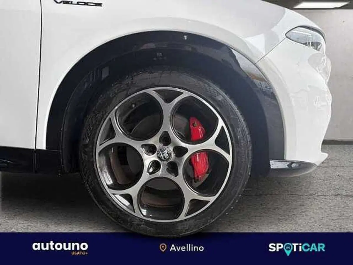 Alfa Romeo Tonale usata a Napoli (18)
