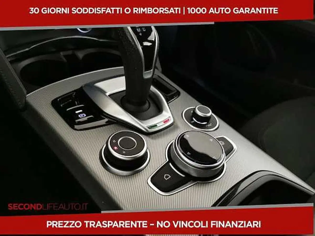 Alfa Romeo Stelvio usata a Chieti (13)