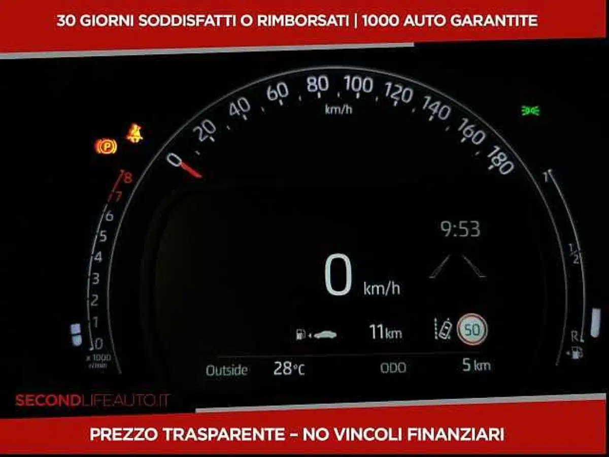 Toyota Aygo X nuova a Chieti (16)