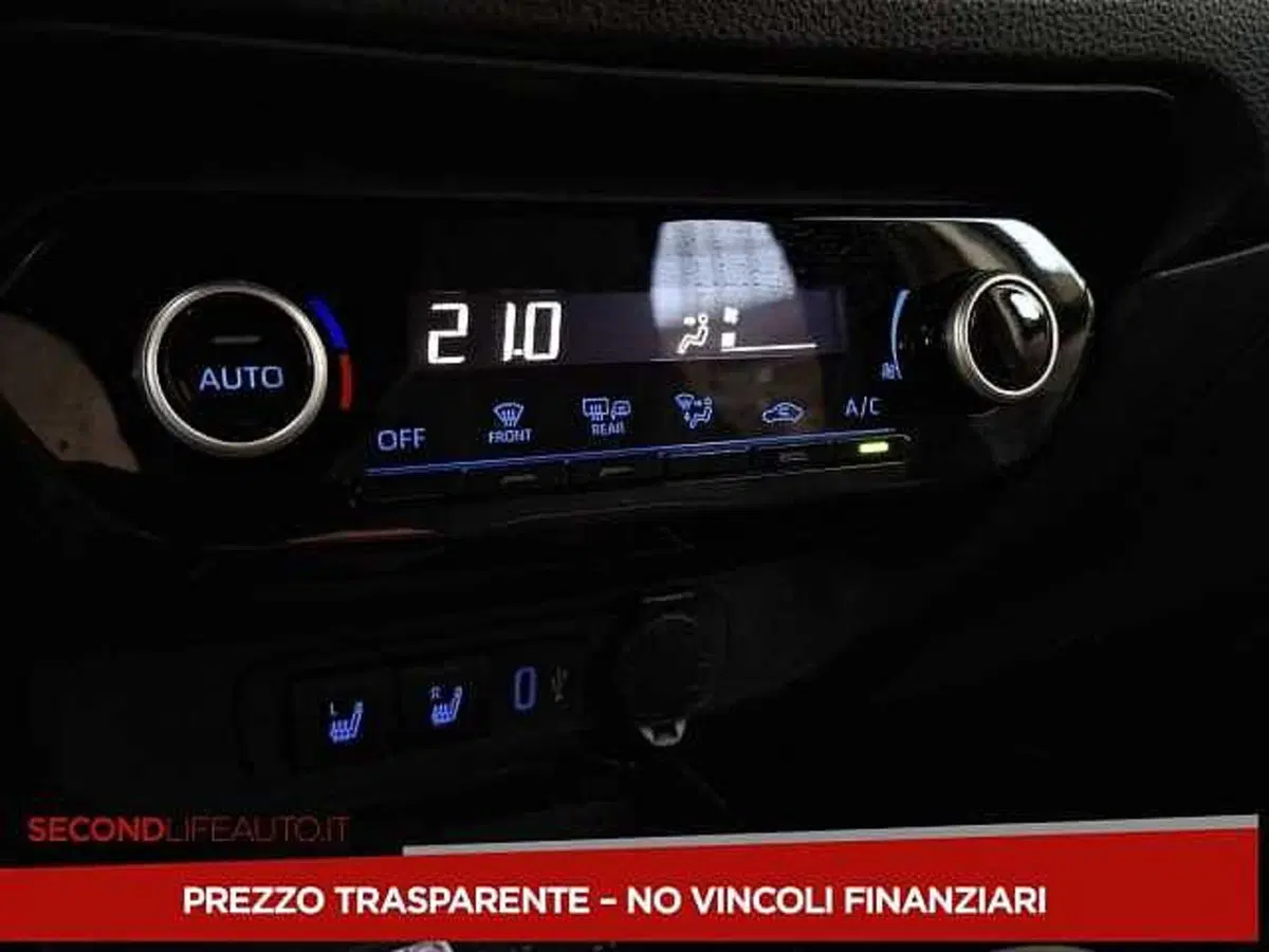 Toyota Aygo X usata a Chieti (11)