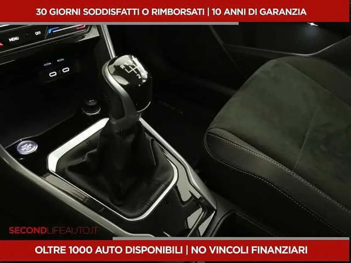 Volkswagen T-Roc usata a Chieti (14)