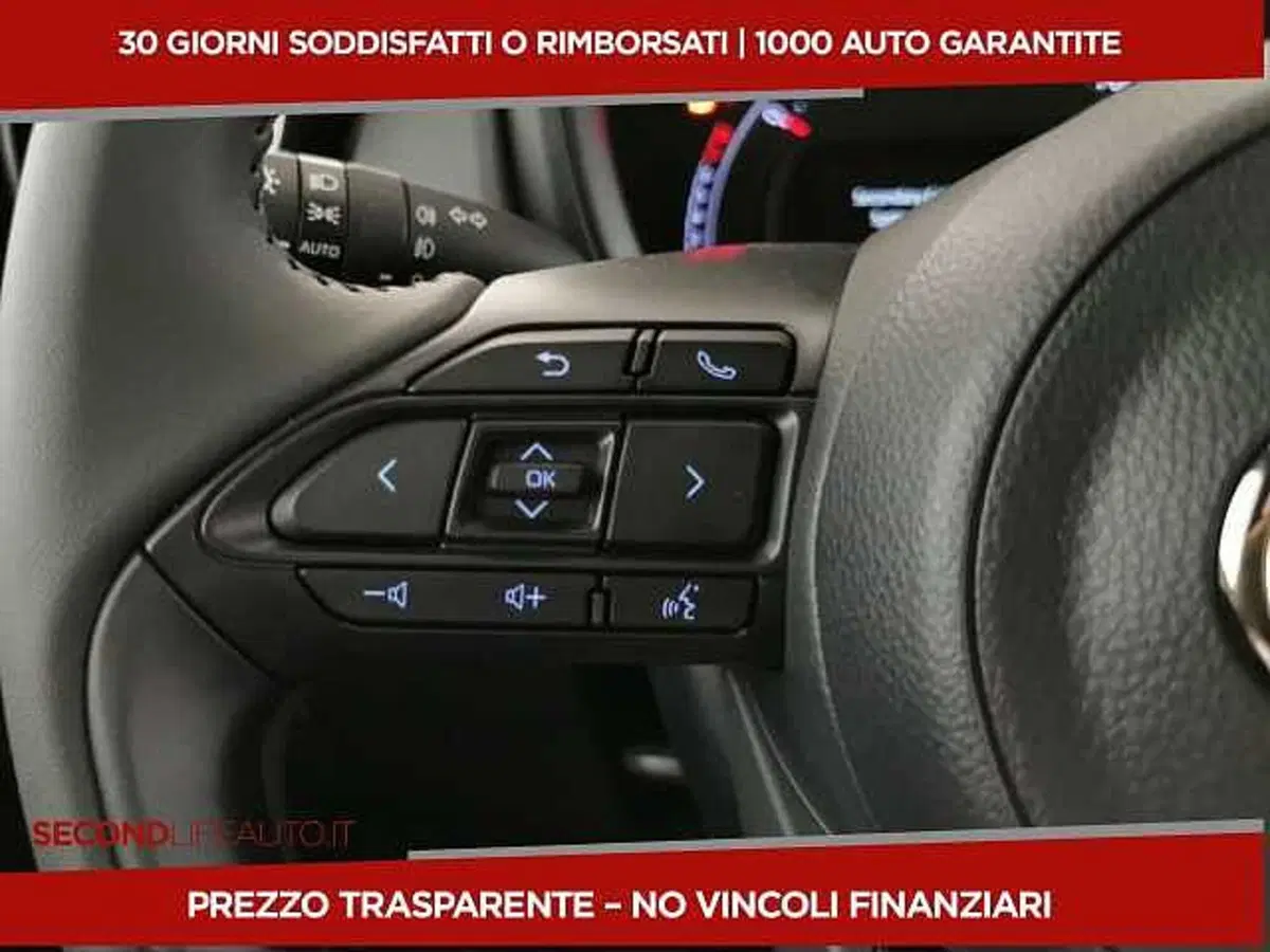 Toyota Aygo X nuova a Chieti (10)