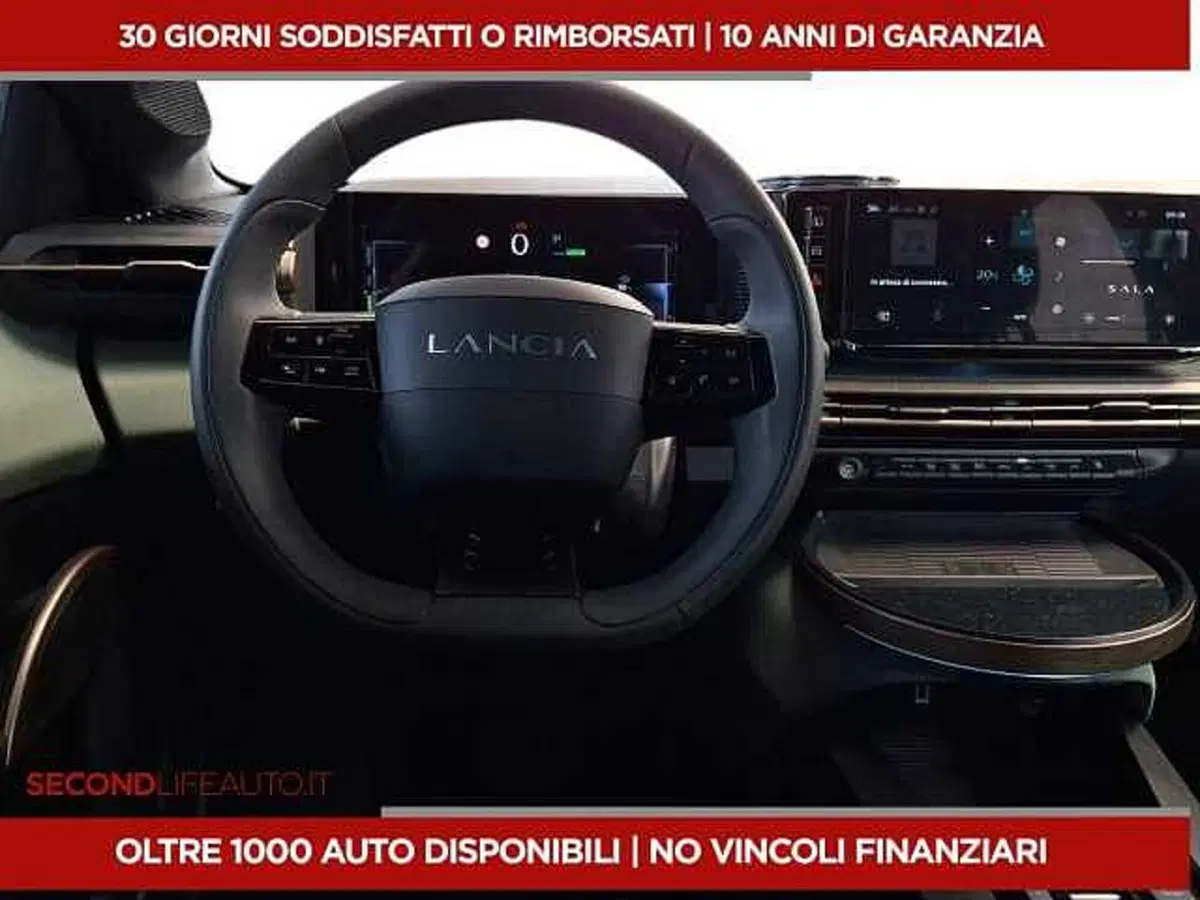 Lancia Ypsilon usata a Chieti (16)