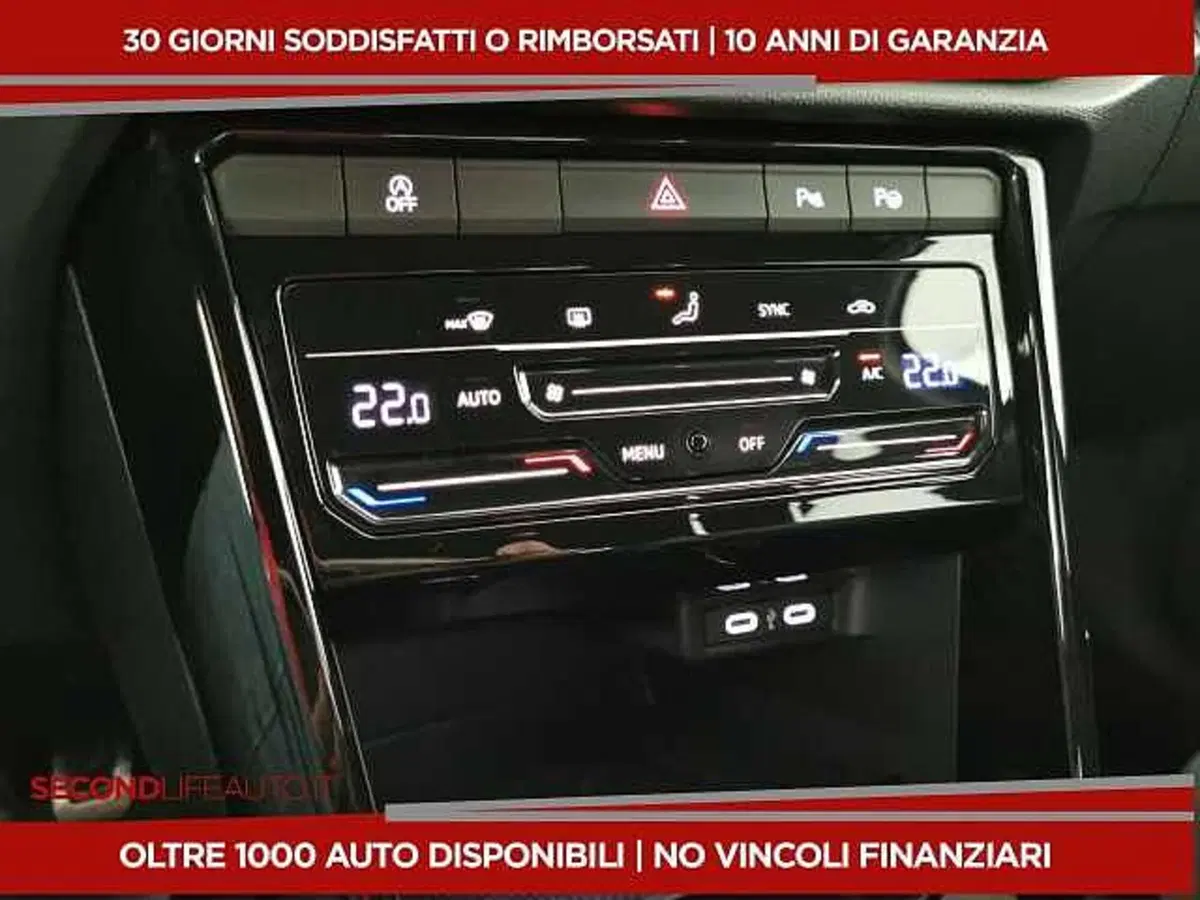 Volkswagen T-Roc usata a Chieti (18)
