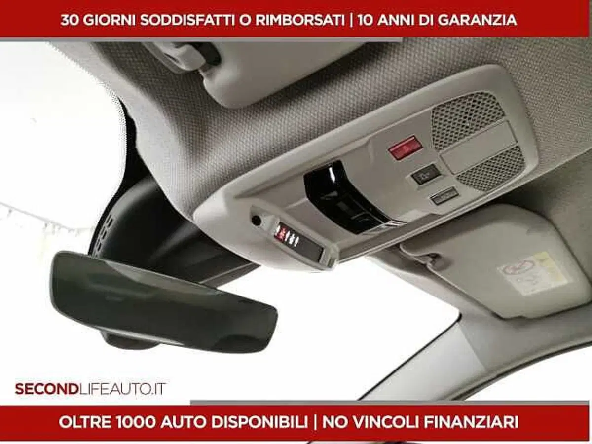 Jeep Avenger usata a Chieti (13)