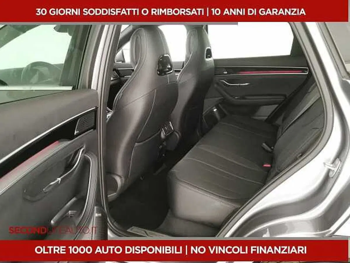 Byd Seal U DM-i usata a Chieti (13)