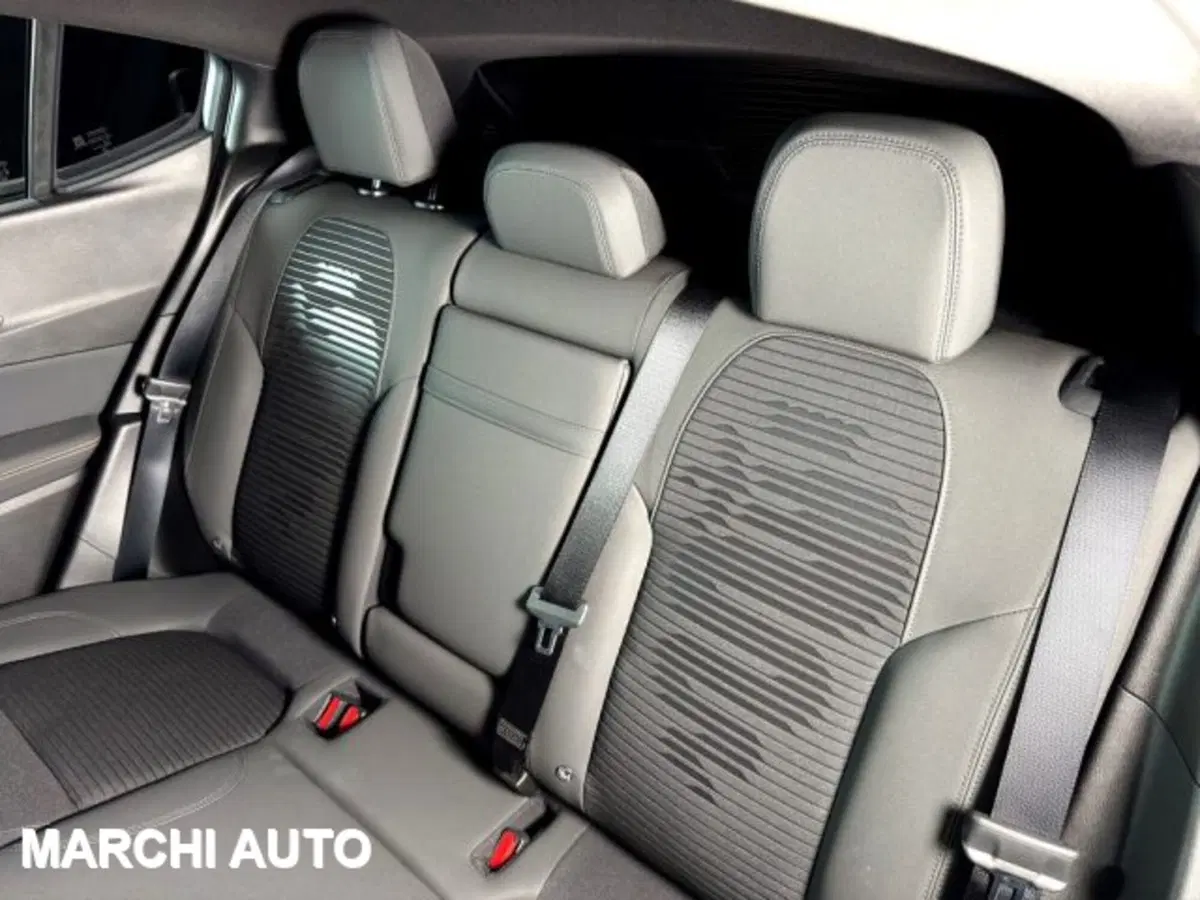 Alfa Romeo Tonale nuova a Perugia (11)