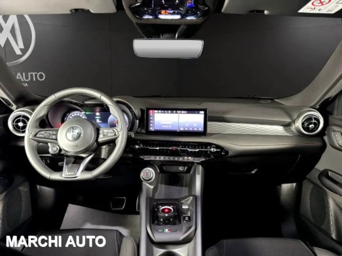 Alfa Romeo Tonale nuova a Perugia (12)