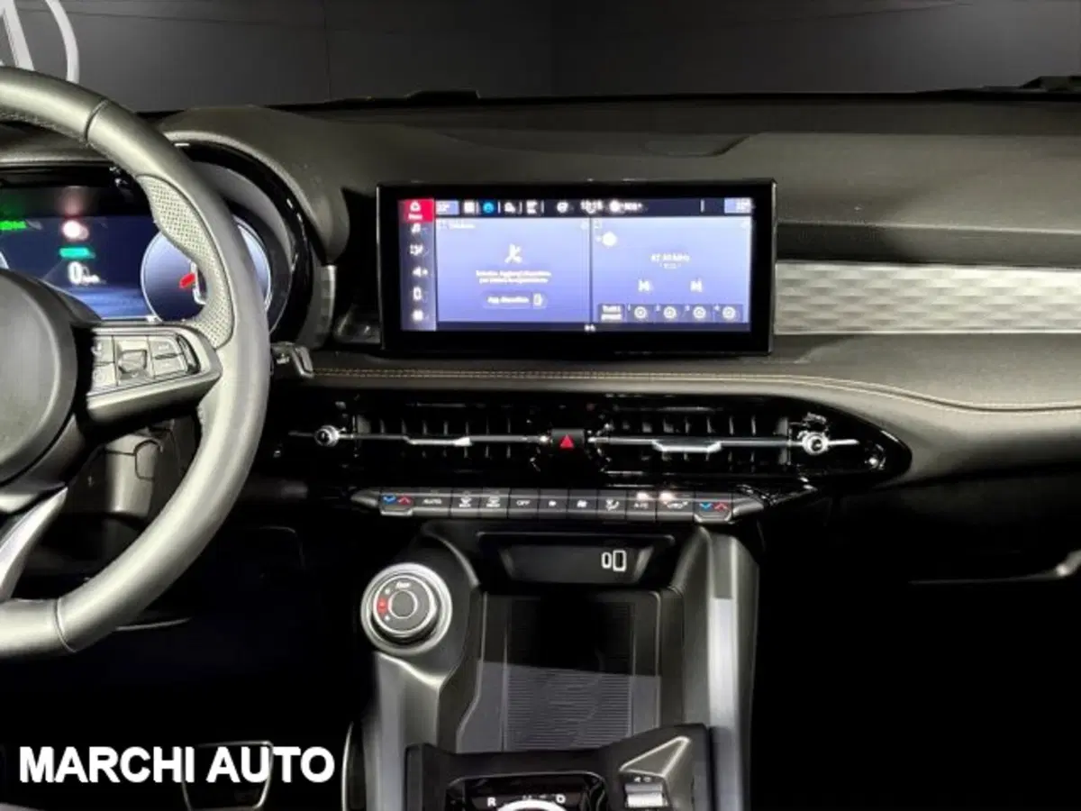Alfa Romeo Tonale nuova a Perugia (15)