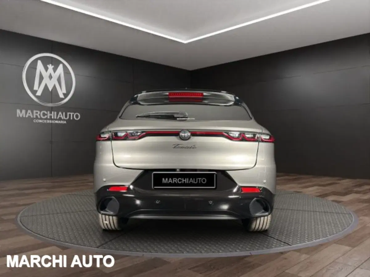 Alfa Romeo Tonale nuova a Perugia (6)