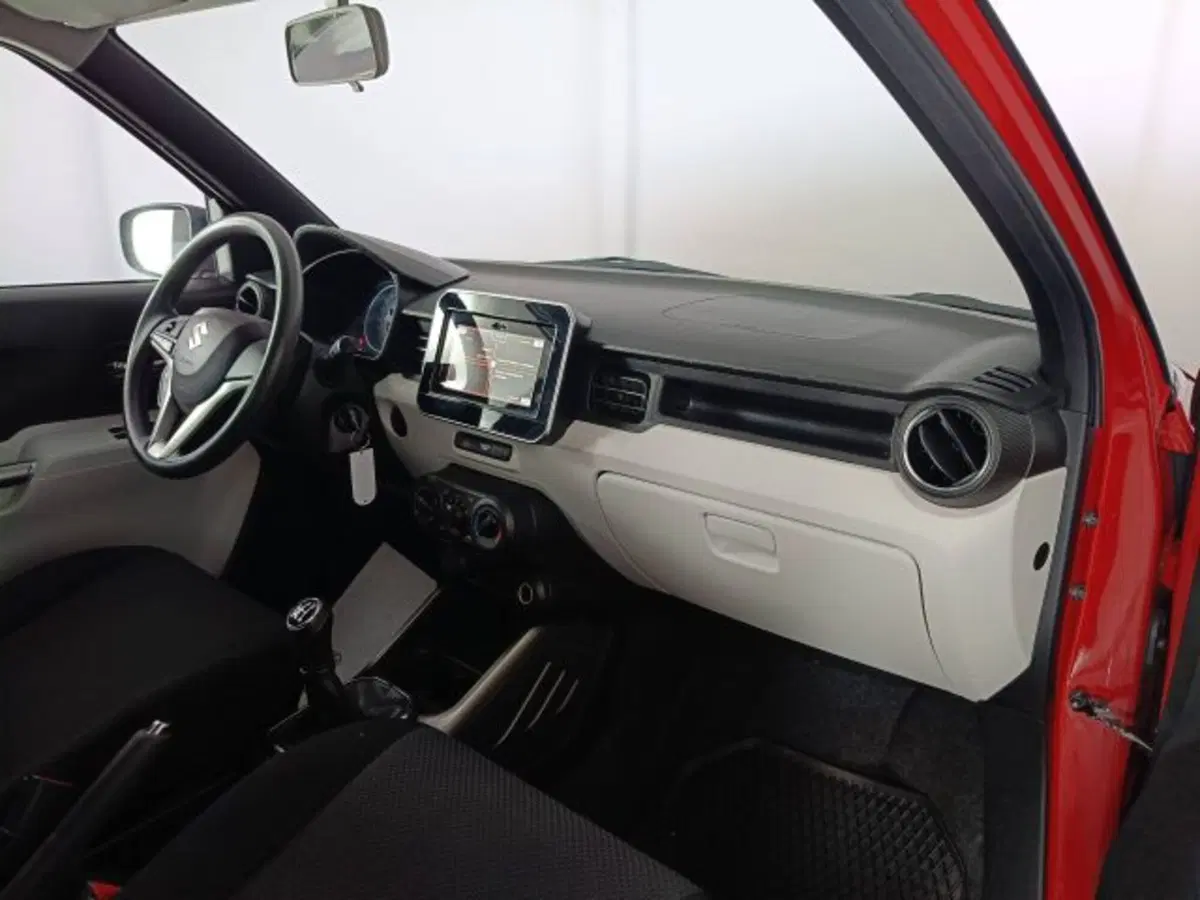 Suzuki Ignis usata a Teramo (10)