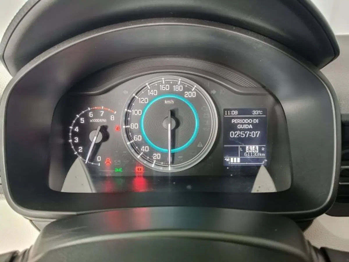 Suzuki Ignis usata a Teramo (12)