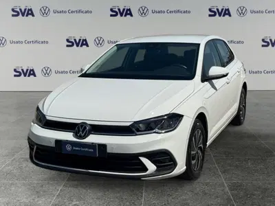 Volkswagen Polo 1.0 tsi Life 95cv del 2023 usata a Ravenna