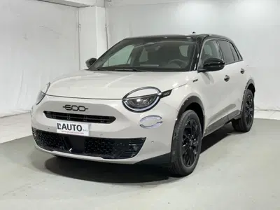 Fiat 600 1.2 hybrid Sport Edizione Milano Cortina 2026 145cv auto nuova a Montagna in Valtellina