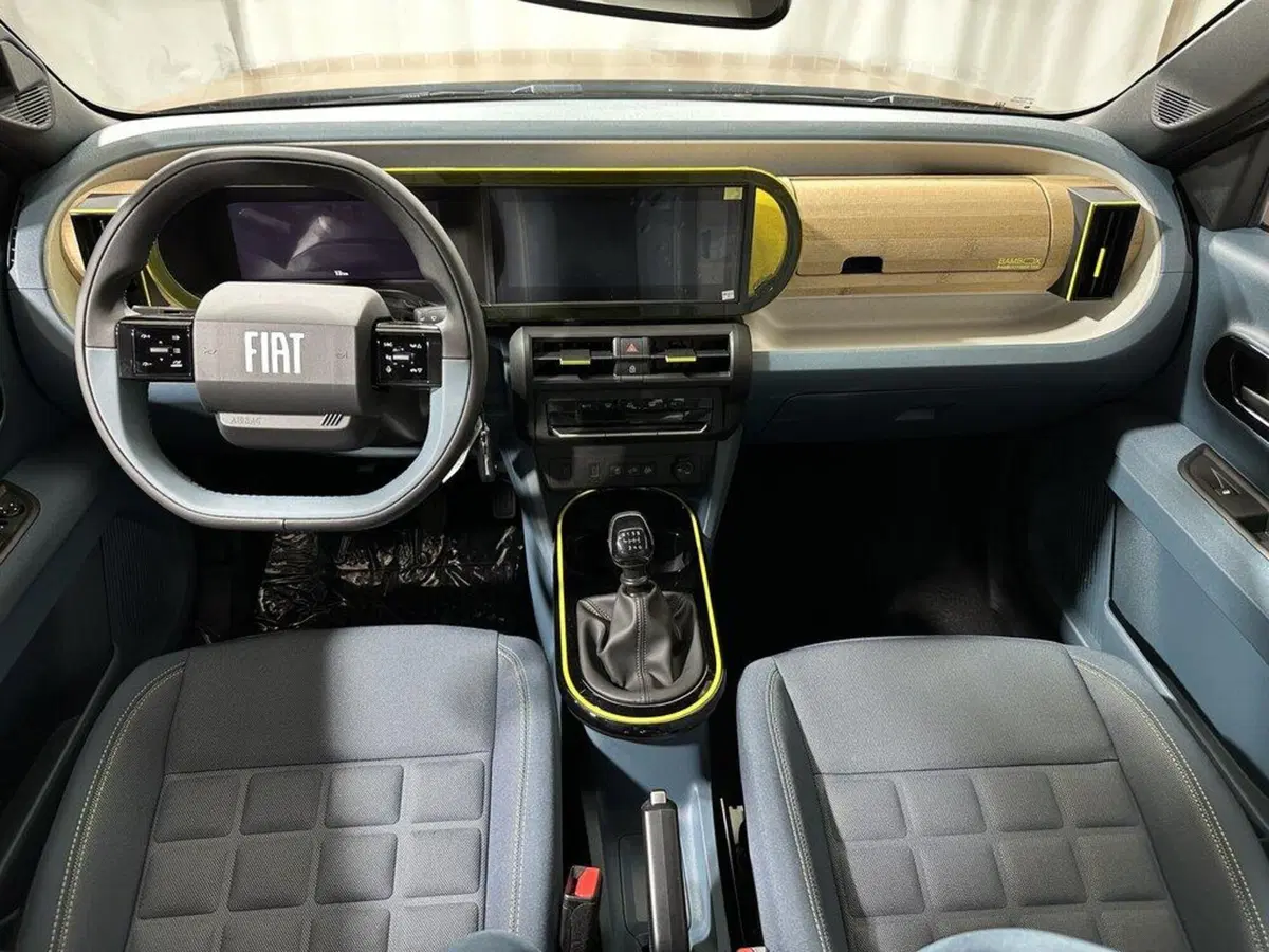 Fiat Grande Panda nuova a Sondrio (12)