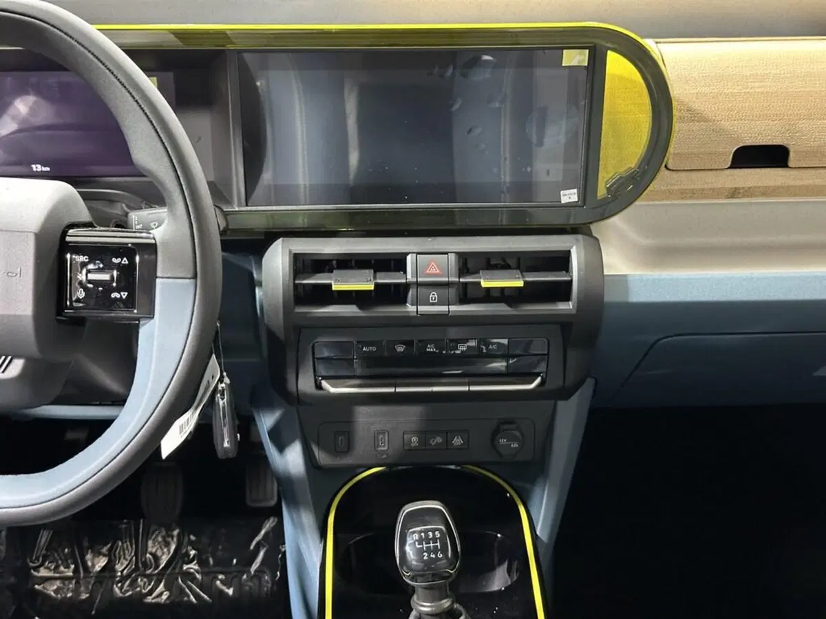Fiat Grande Panda nuova a Sondrio (14)