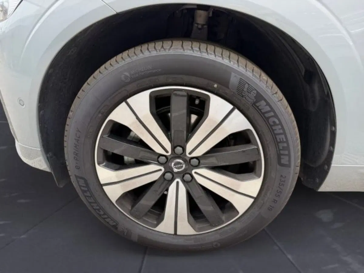 Volvo XC60 usata a Udine (14)
