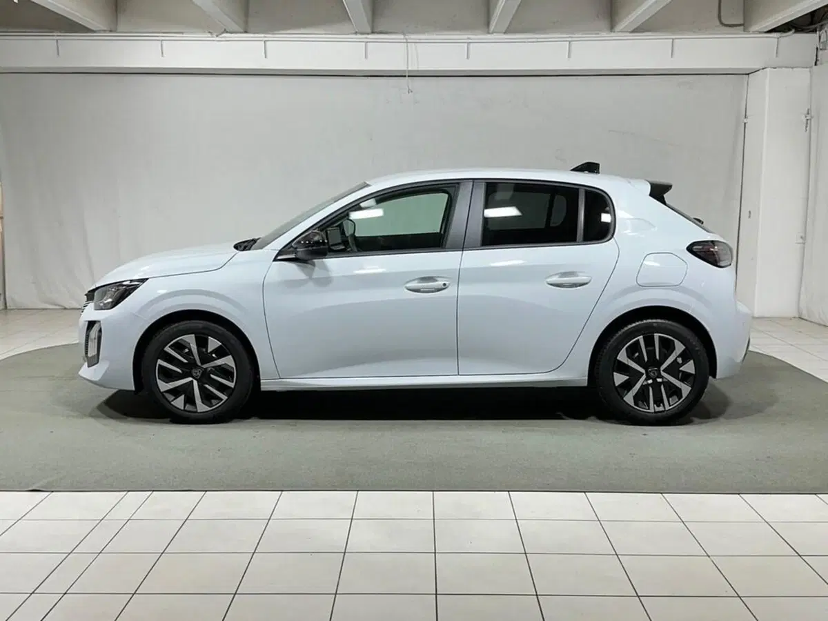 Peugeot 208 nuova a Sondrio (2)
