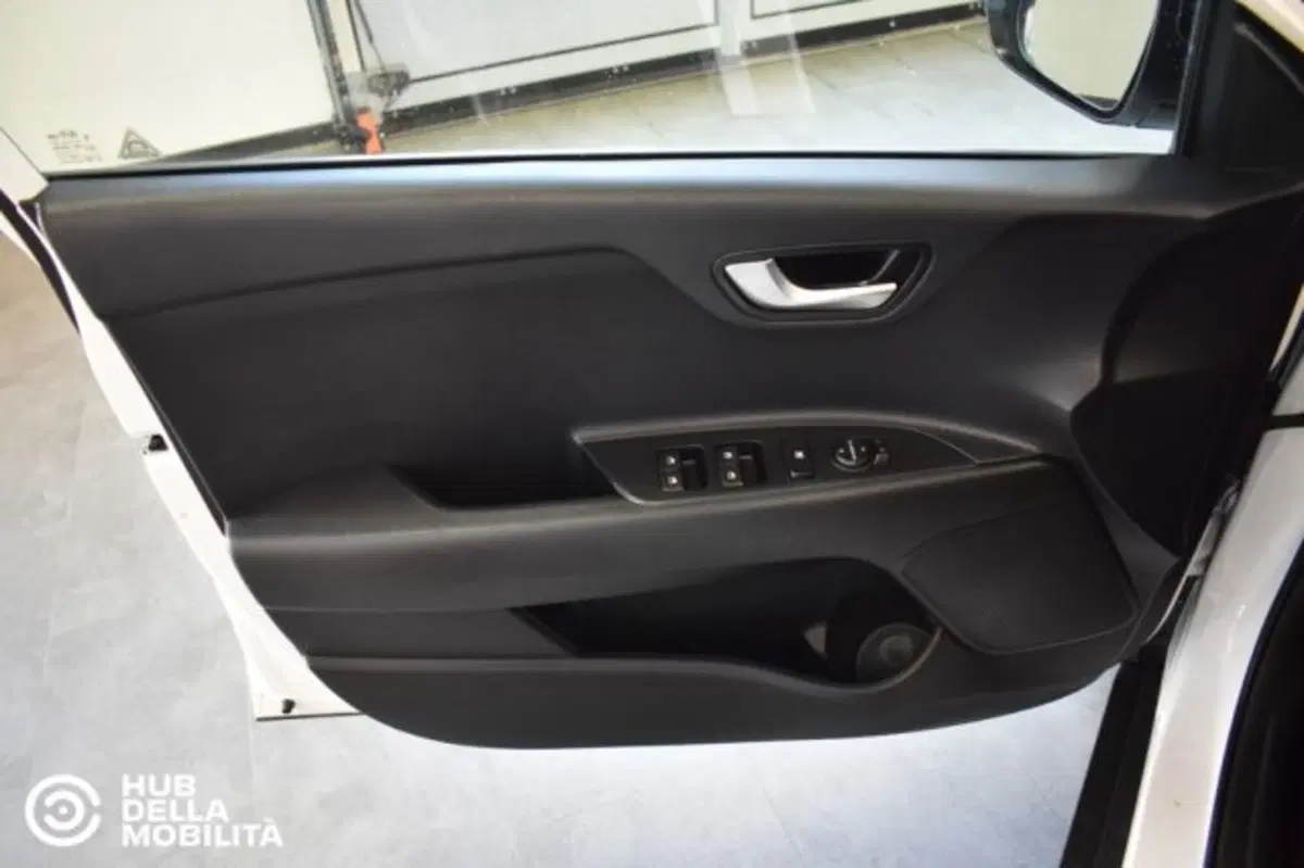 Kia Stonic usata a Perugia (7)