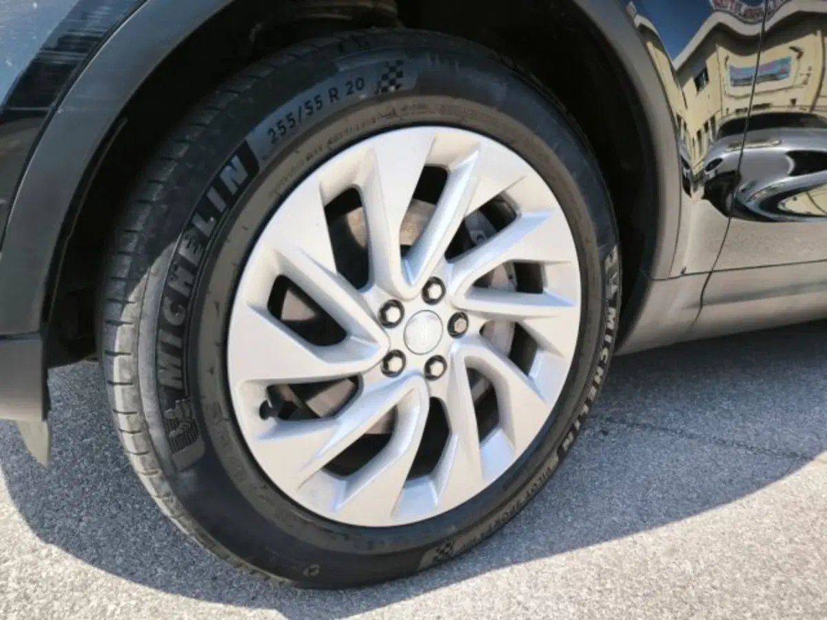 Land Rover Discovery usata a Livorno (4)