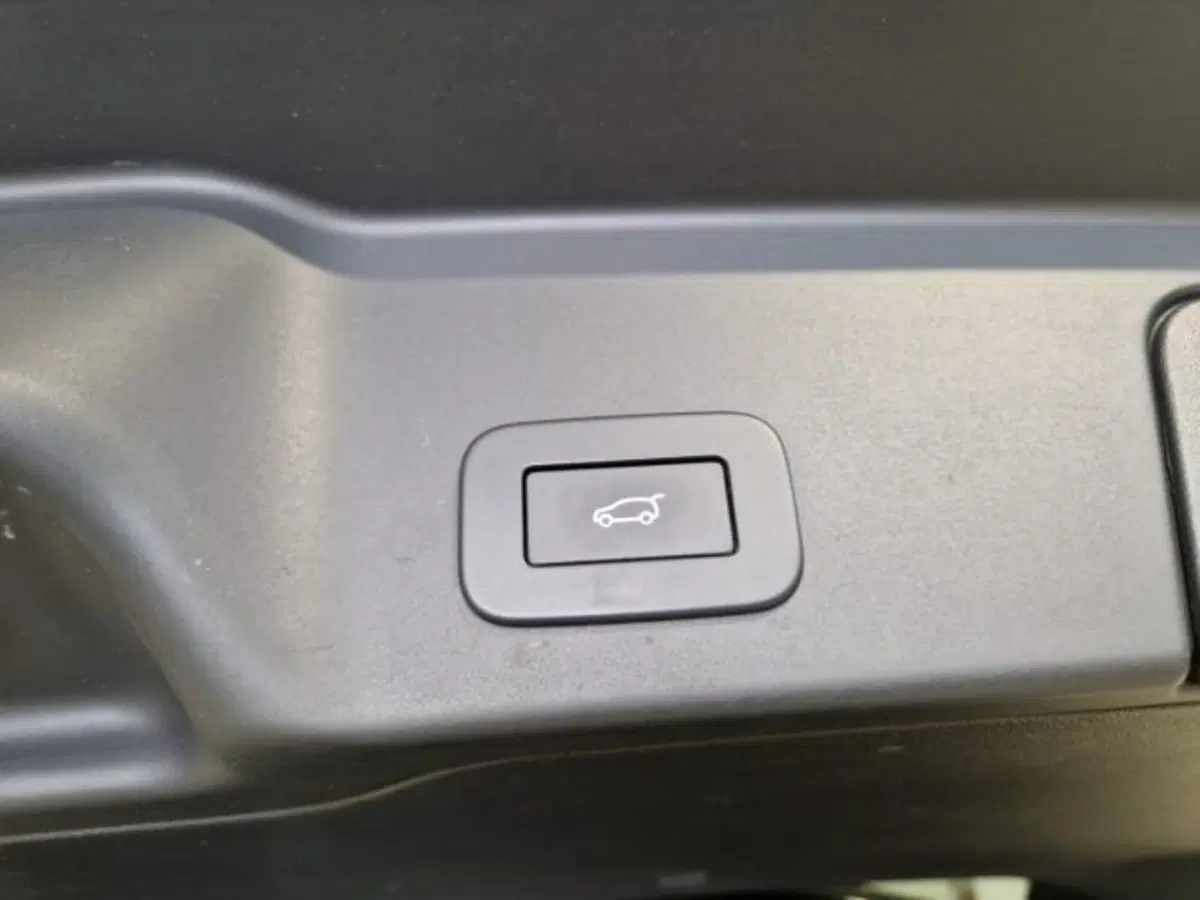 Land Rover Range Rover Evoque usata a Livorno (20)