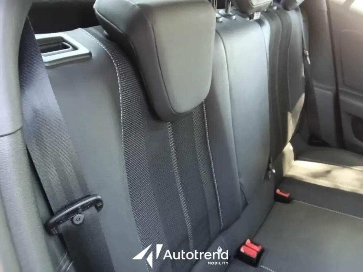 Opel Mokka usata a Lecce (10)
