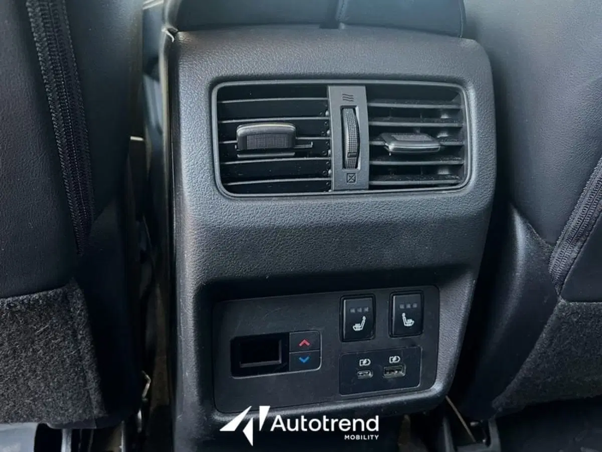 Nissan X-Trail usata a Lecce (19)