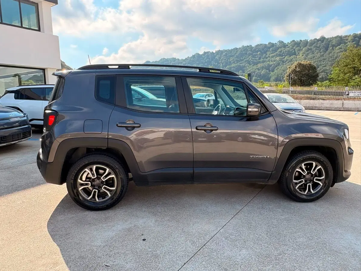 Jeep Renegade usata a Cosenza (4)
