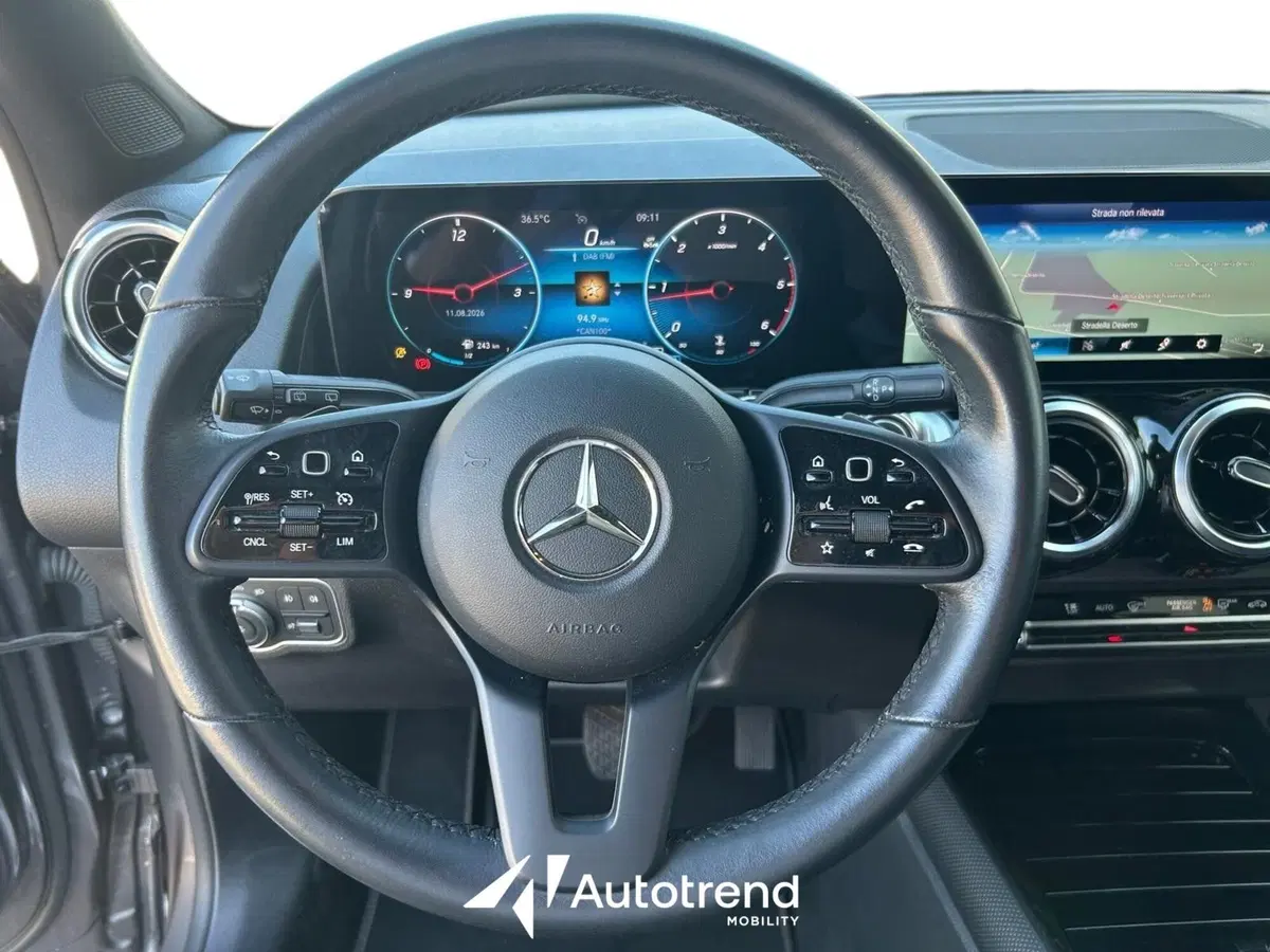 Mercedes-Benz GLB usata a Bari (10)