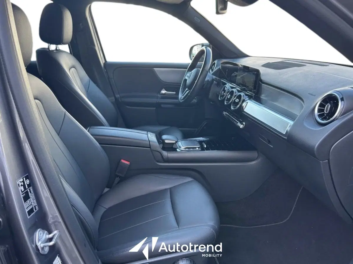 Mercedes-Benz GLB usata a Bari (7)