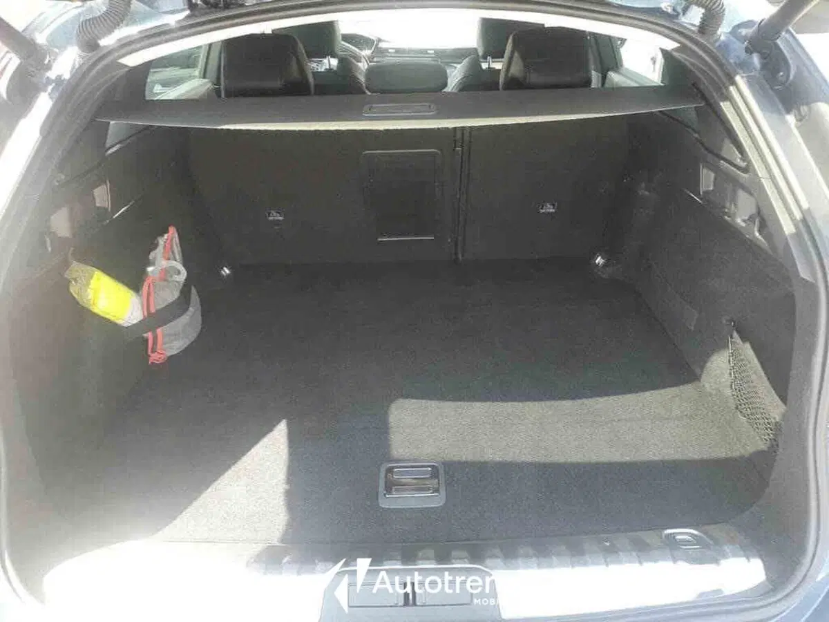 Peugeot 508 SW usata a Bari (18)