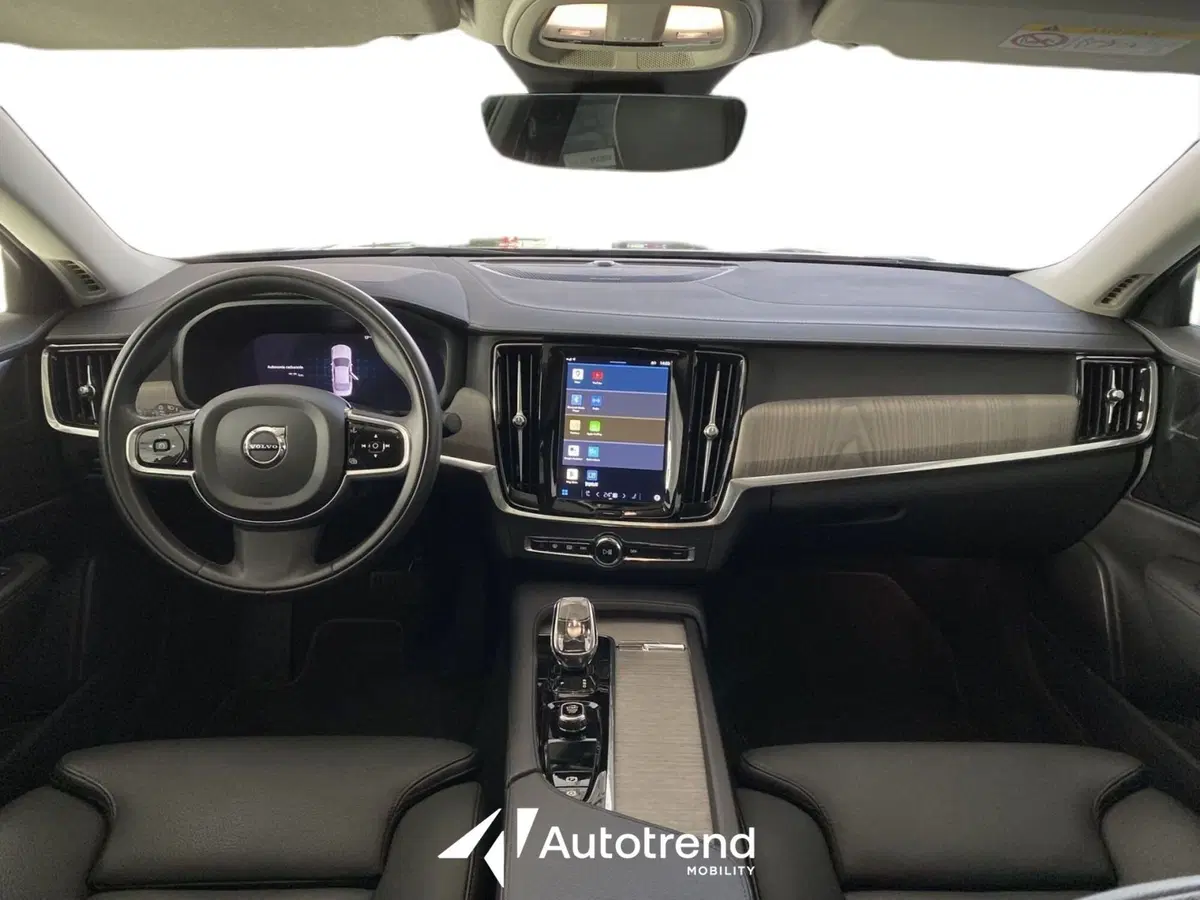 Volvo S90 usata a Bari (10)