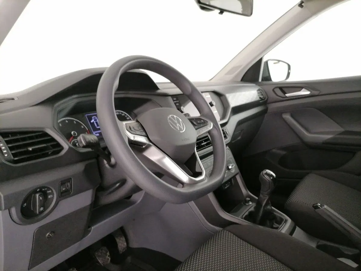Volkswagen T-Cross usata a Roma (11)
