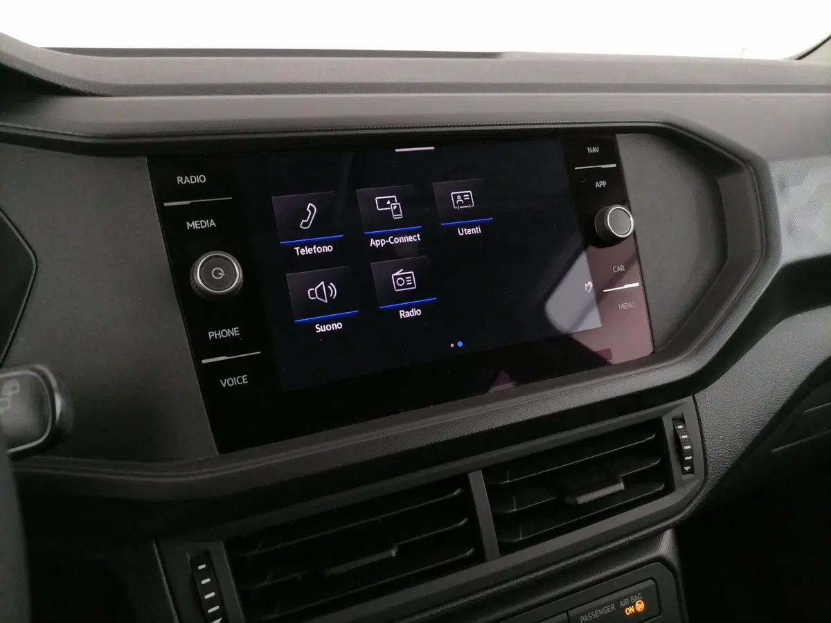 Volkswagen T-Cross usata a Roma (18)