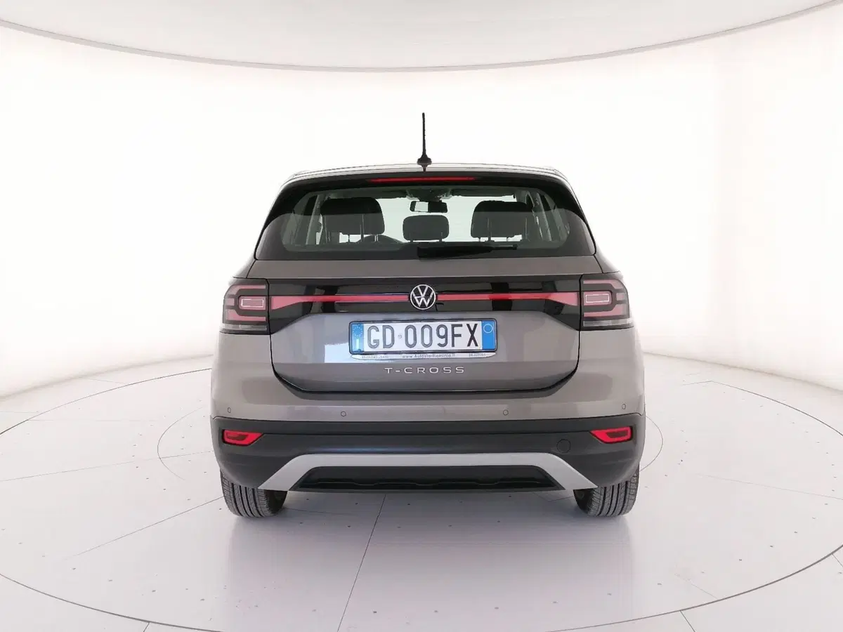 Volkswagen T-Cross usata a Roma (4)