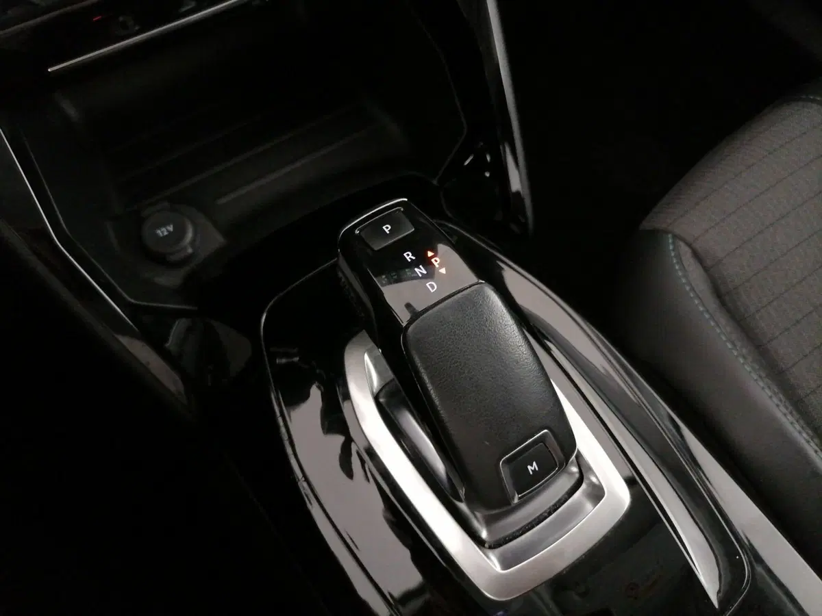 Peugeot 2008 usata a Roma (13)