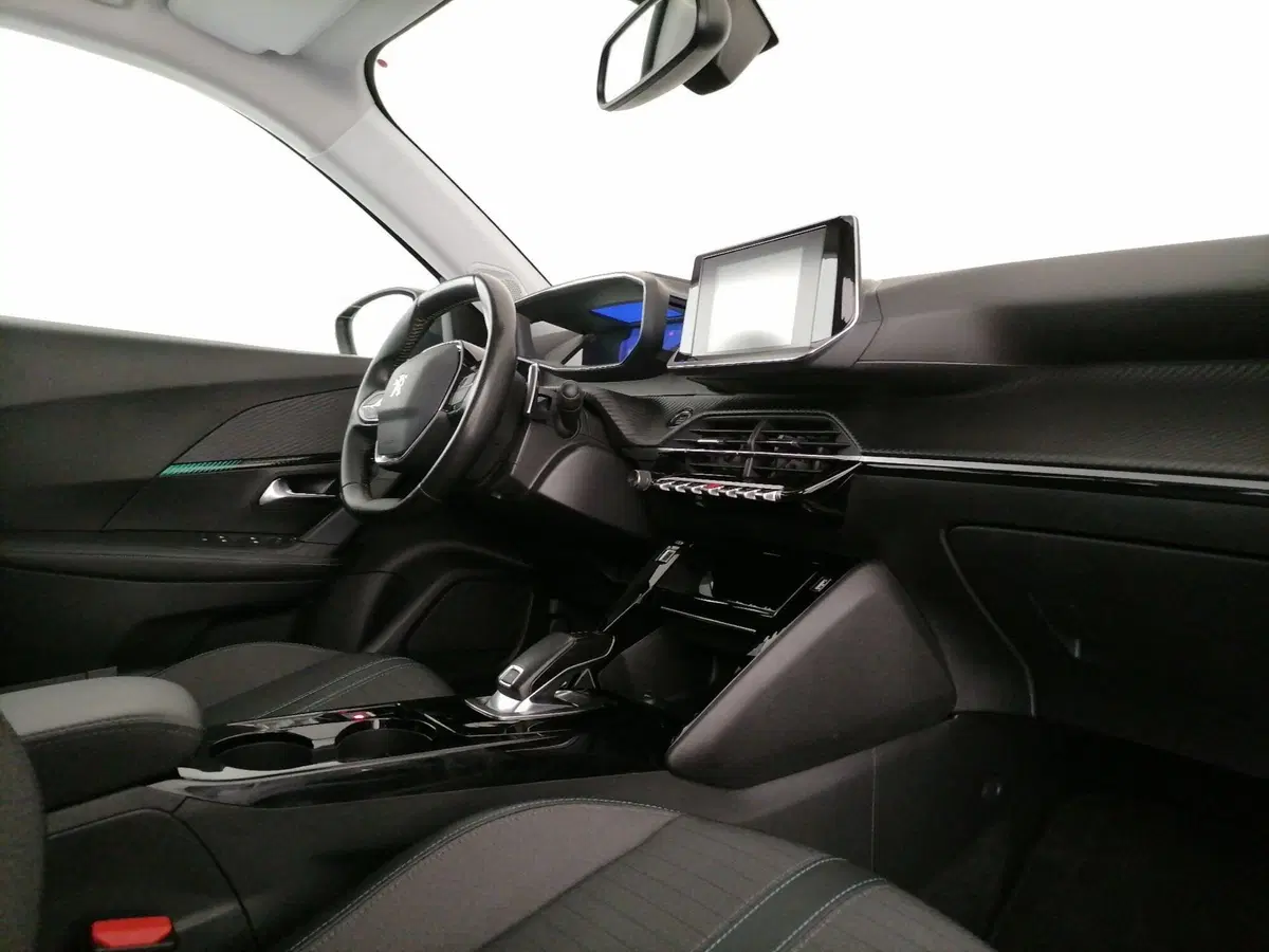 Peugeot 2008 usata a Roma (7)