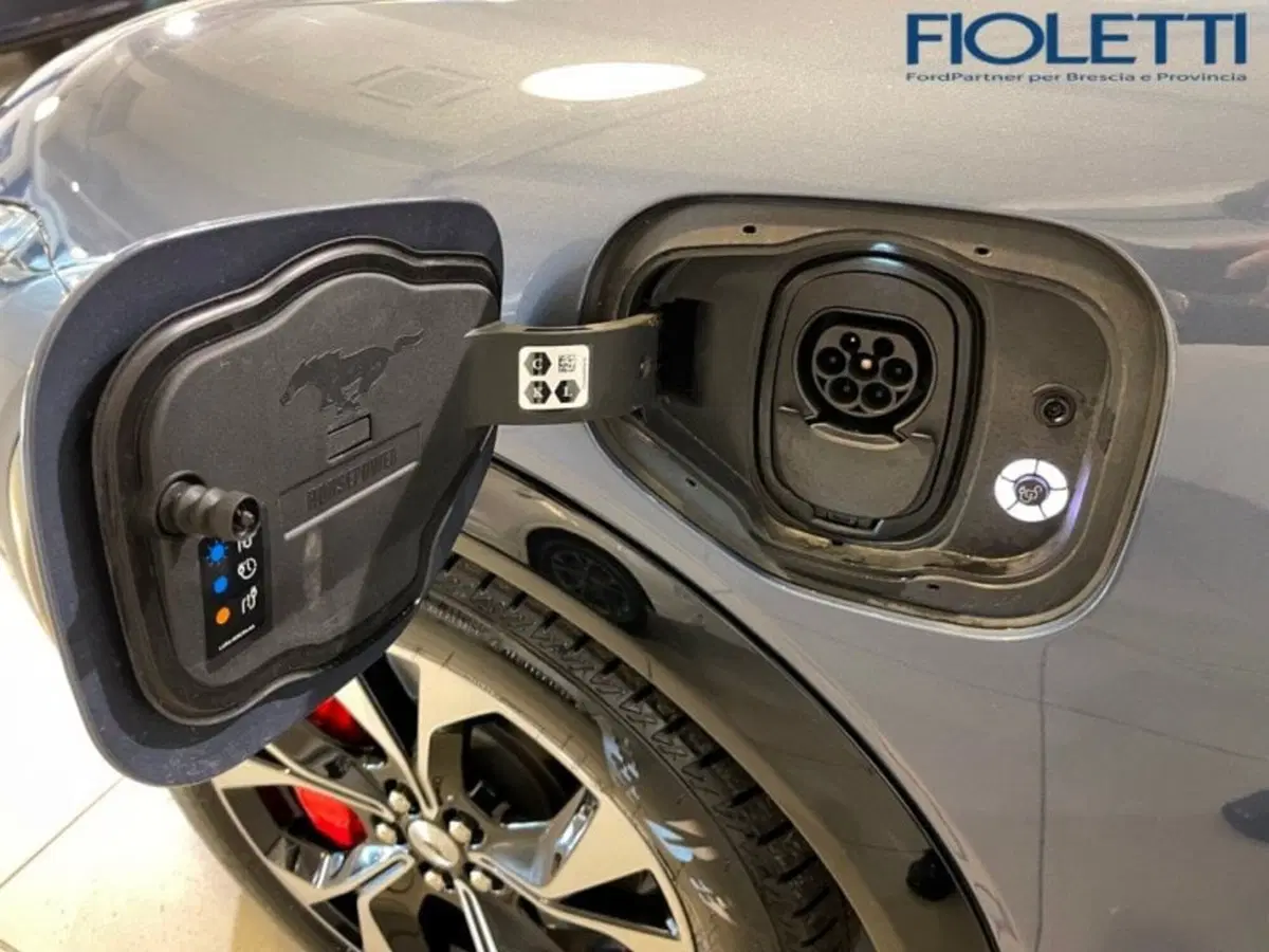 Ford Mustang Mach-E usata a Brescia (10)