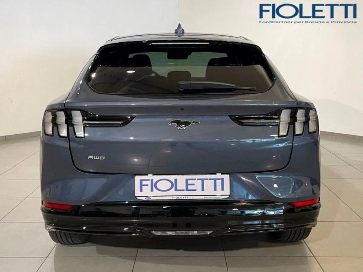 Ford Mustang Mach-E usata a Brescia (16)