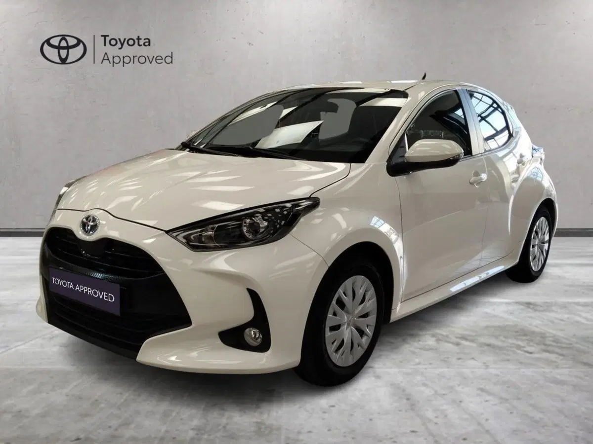 Toyota Yaris usata a Roma