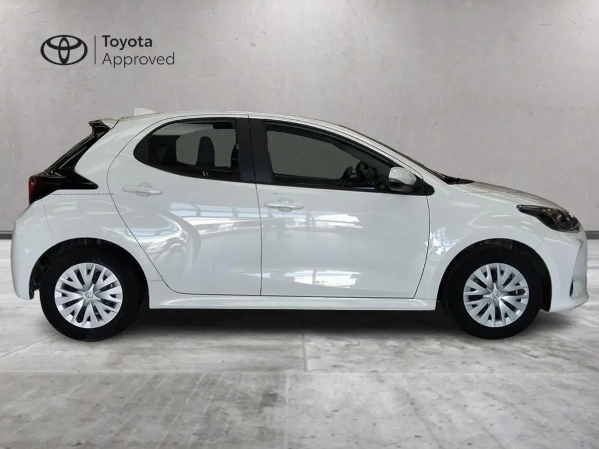 Toyota Yaris usata a Roma (4)