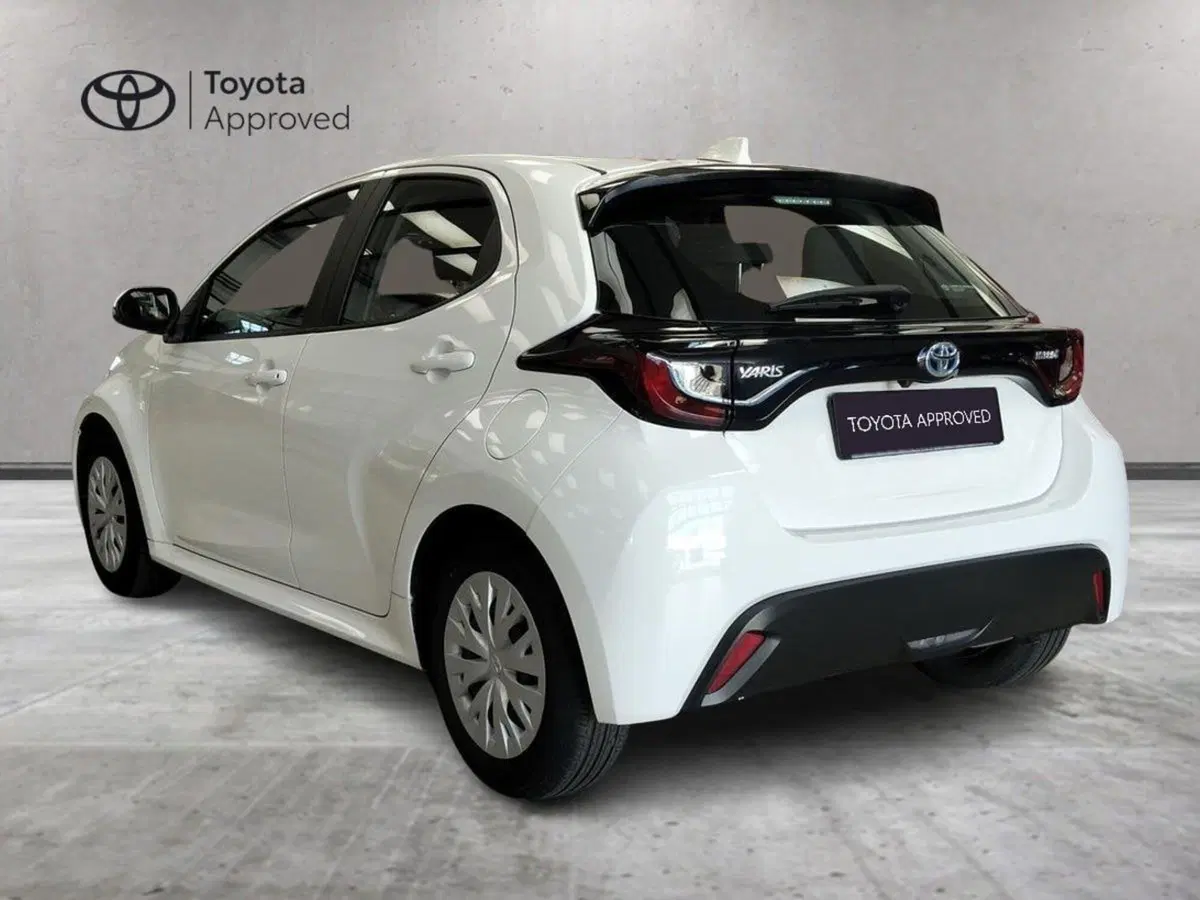Toyota Yaris usata a Roma (5)